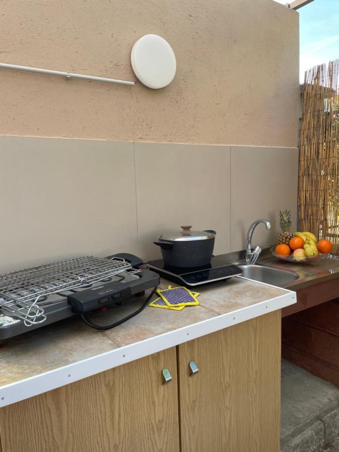 Giorni Felici Tutto Nuovo, Giardino, Parcheggio Apartment Verbania Exterior foto